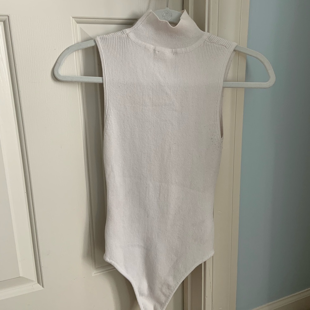 Off-white Ribbed Bodysuit - Picture 2 of 5
